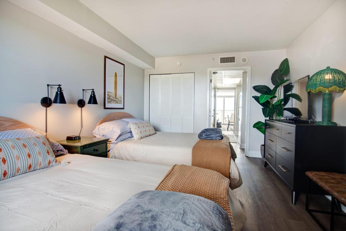 Oceanfront Escape Renovated Suite At Camelot Мертл-Біч Екстер'єр фото